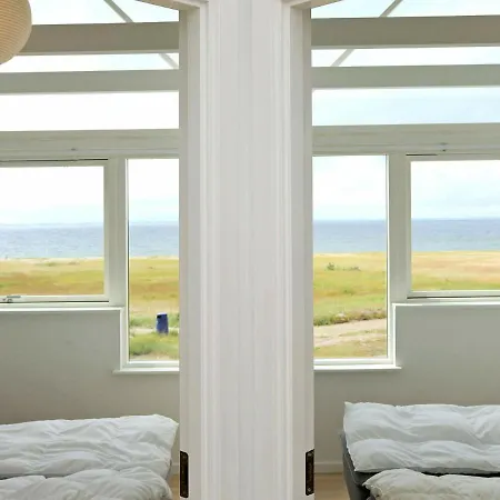 Three-bedroom Holiday In 2 * Assens